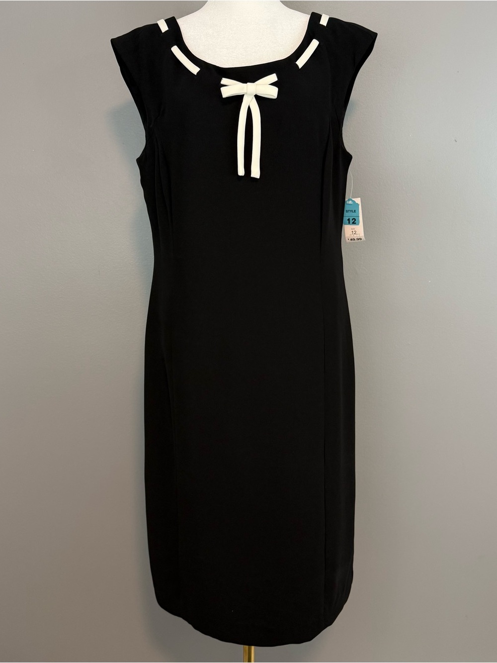 Dressbarn Black White Bow Sheath Dress Size 12 NWT Party Cocktail